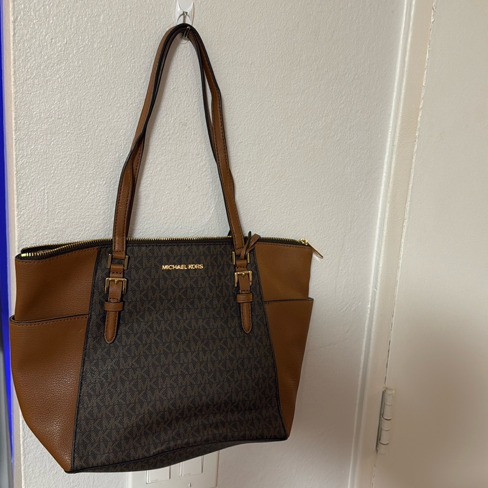 AUTHENTIC: Michael Kors Brown Purse